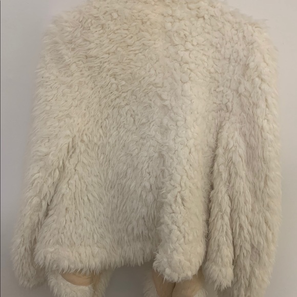 Women’s Fuzzy throw over jacket one size fit all - Picture 4 of 7